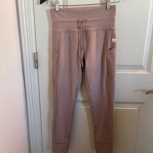 Vuori Daily Pocket legging - Mauve - Medium